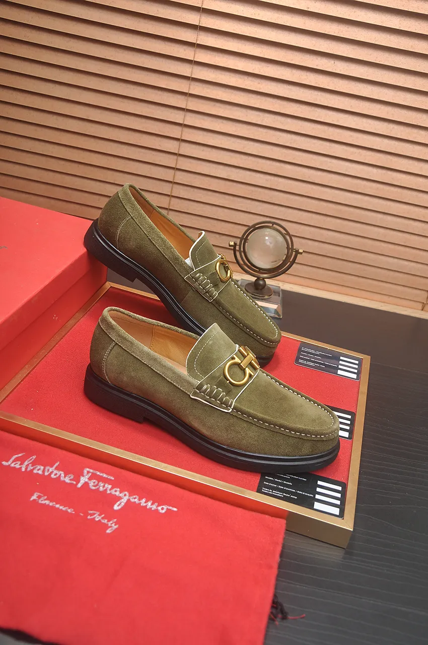 Men's shoes 💰440💶[Ferragamo/Ferragamo] The latest model in the counter. Original imported high-quality cowhide with open sides + imported 🐂 water-dyed cowhide lining + original luxury metal buckle + original combined outsole. No pressure for comparison. 38--45 (45 is custom-made and cannot be returned or exchanged)